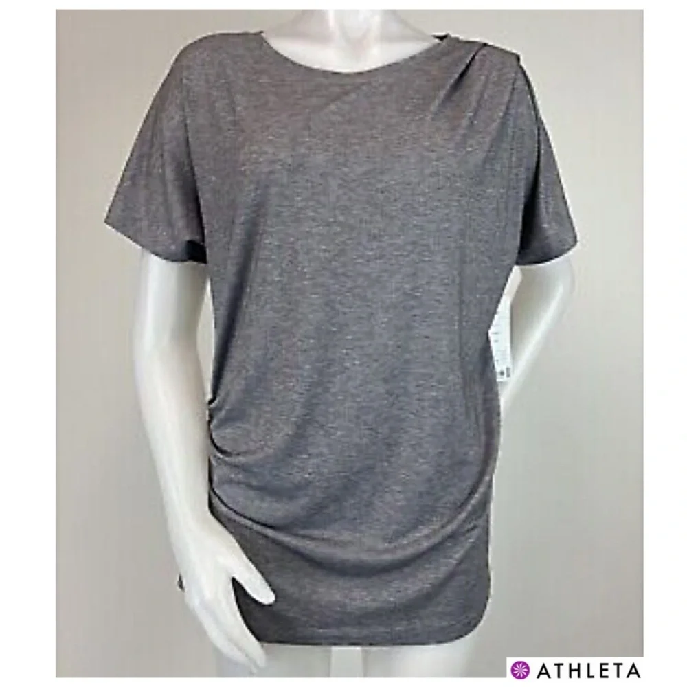 ♥️ ATHLETA Essence Tee Medium Soft Shirt Runched Sides Flattering Grey NWTS-$54 - Picture 2 of 8